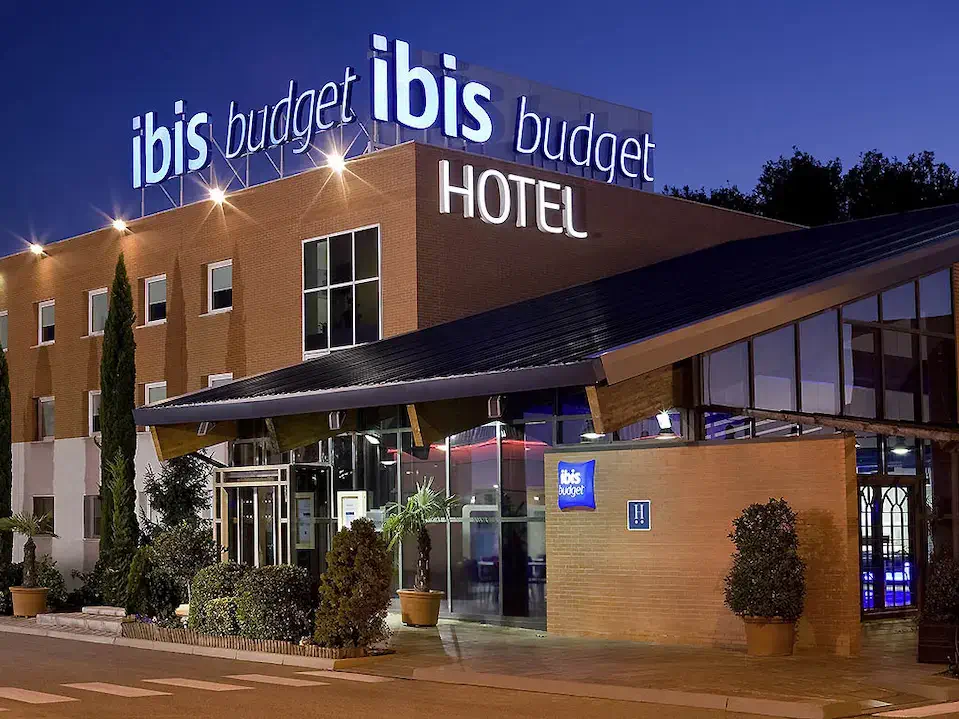 Main-features-Ibis-Budget-Hotels