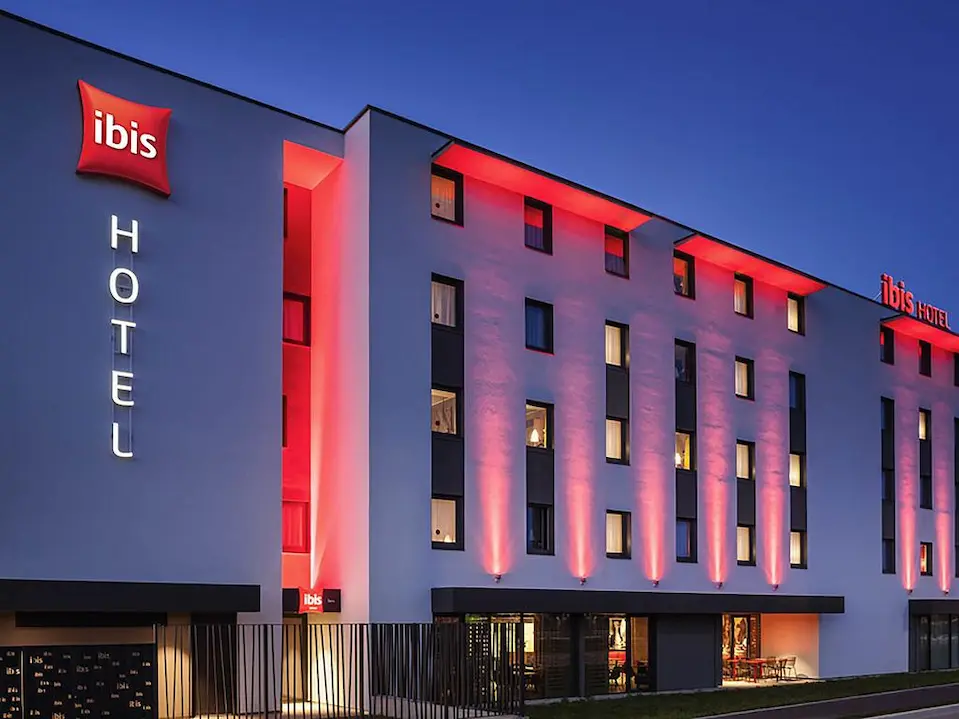 Main features of Ibis Hotels