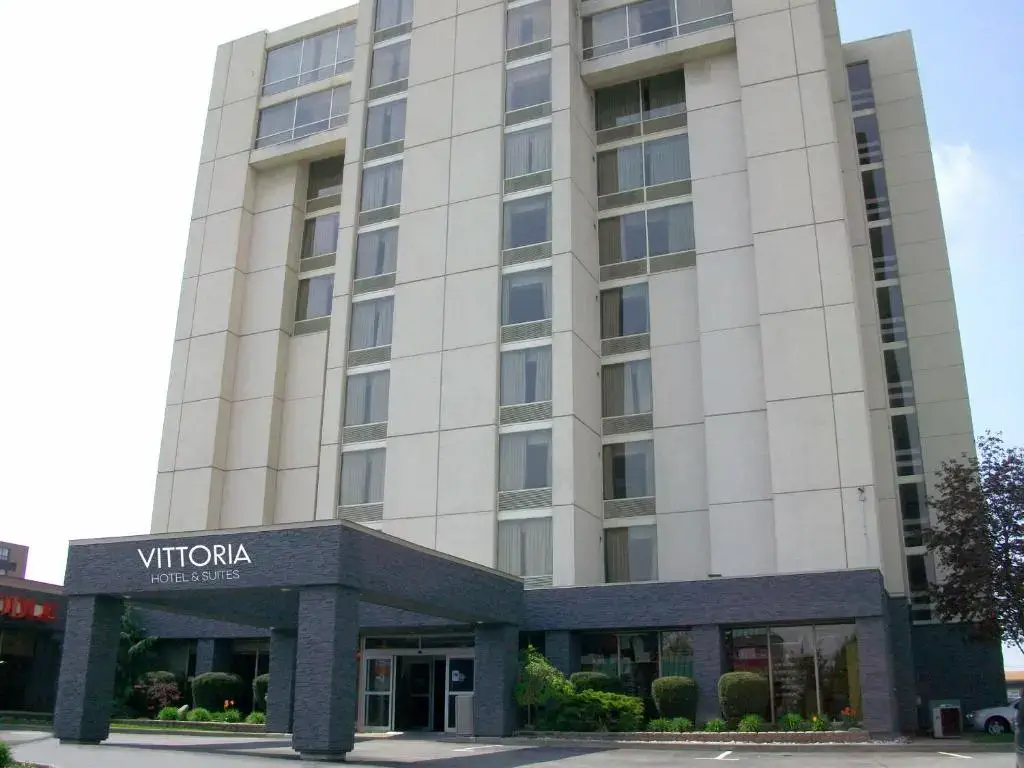 Vittoria Hotel Suites Niagara Falls Canada Side