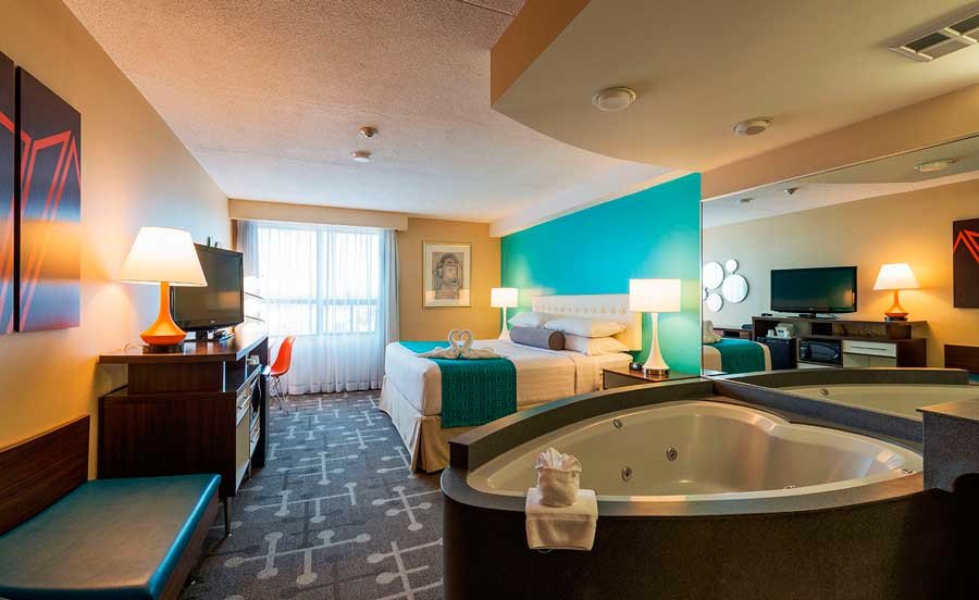 Howard Johnson Hotel & Suites - Niagara Falls - Canada side
